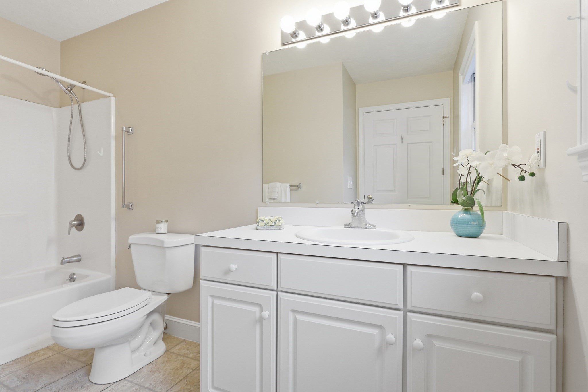111 Stow Rd #111, Boxborough, MA Photo #16