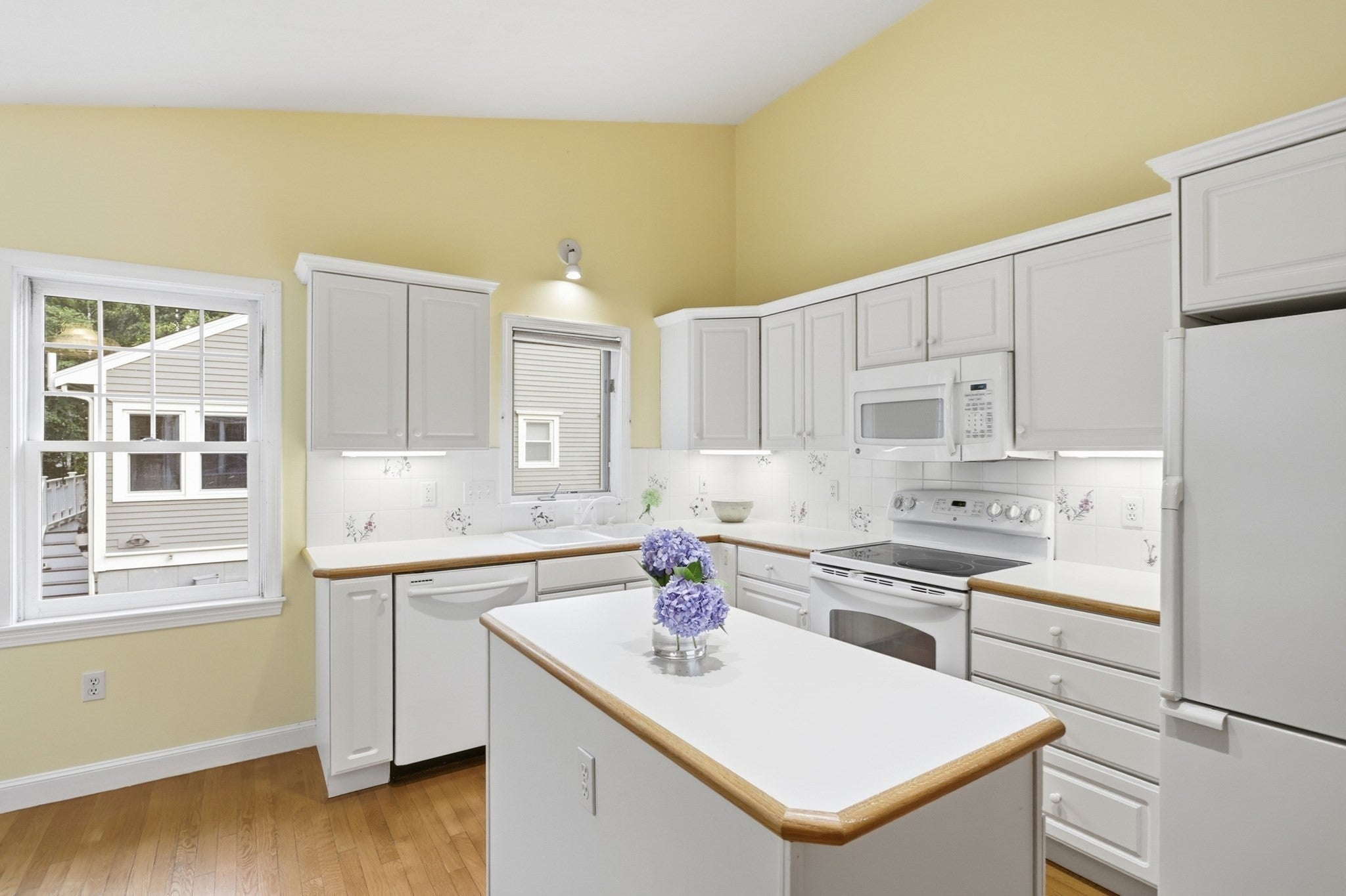 111 Stow Rd #111, Boxborough, MA Photo #4
