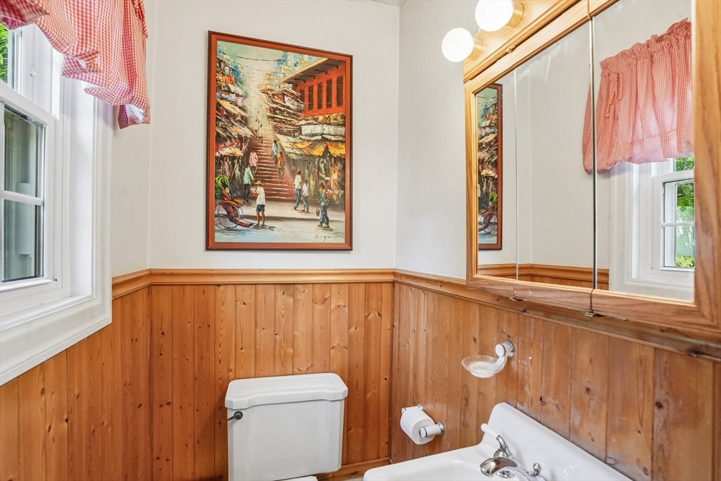 330 Primrose St, Haverhill, MA Photo #10