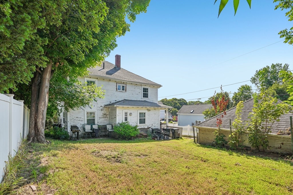330 Primrose St, Haverhill, MA Photo #28