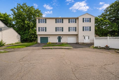 Photo of 40 Delta Terrace #40, Malden, MA 02148 (MLS # 73572018)