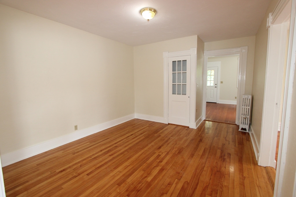 122 Elm St D