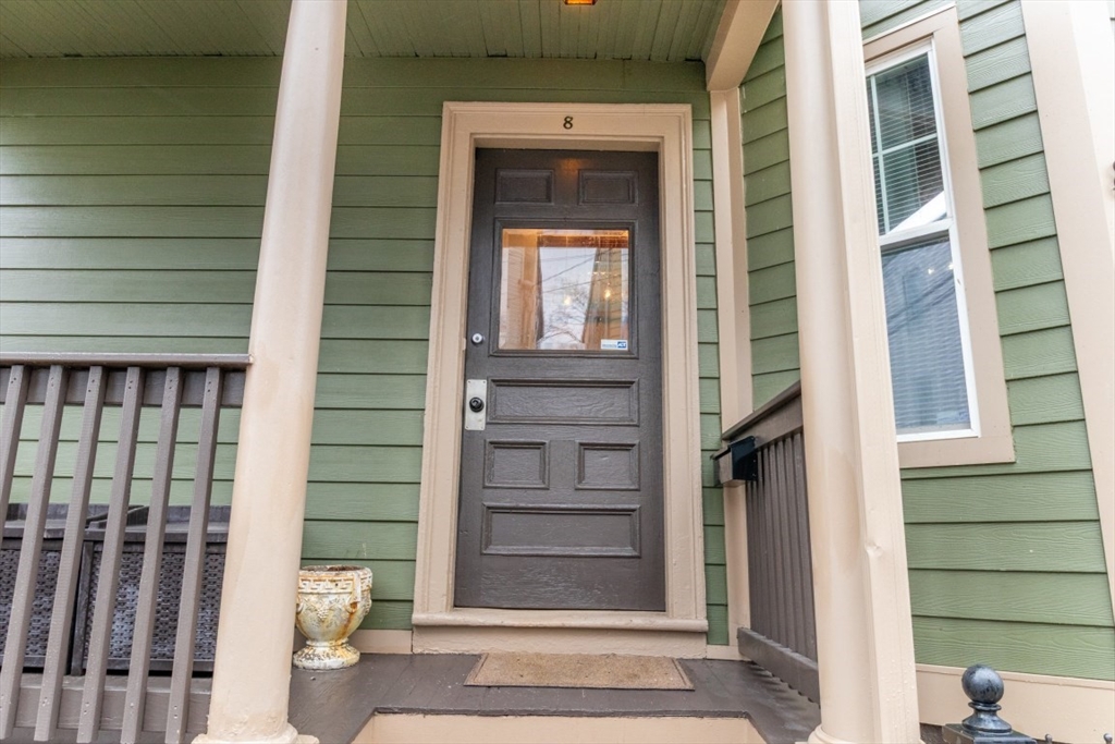8 Spring Garden St #2, Boston, MA Photo #2