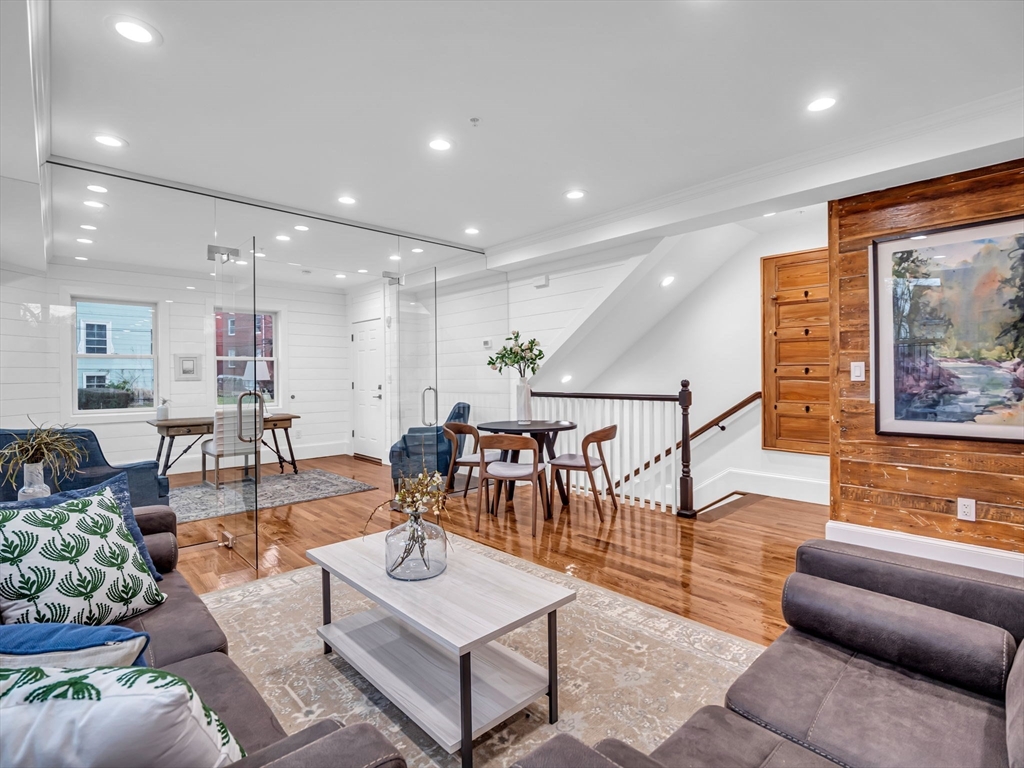 30 Copeland Street U-1