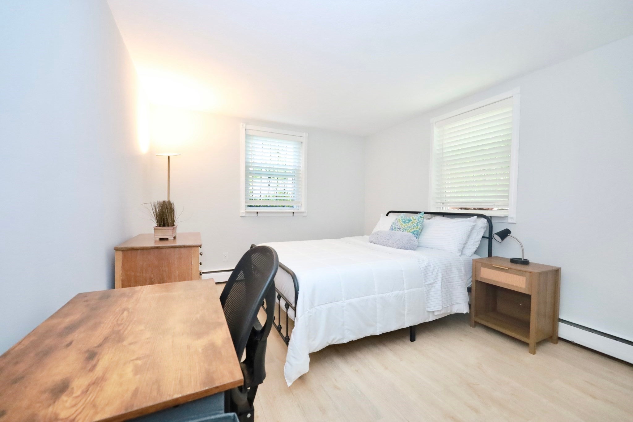 11 Cogswell Ave 6