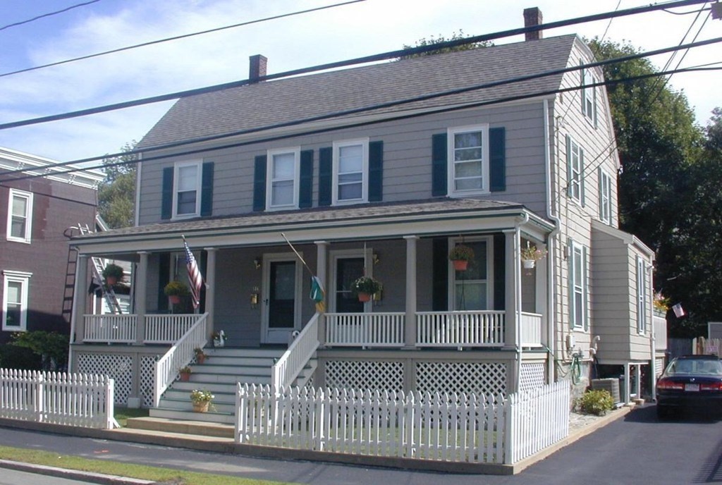 714-718 Truman Hwy