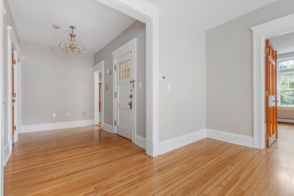 141 Longwood Ave 1