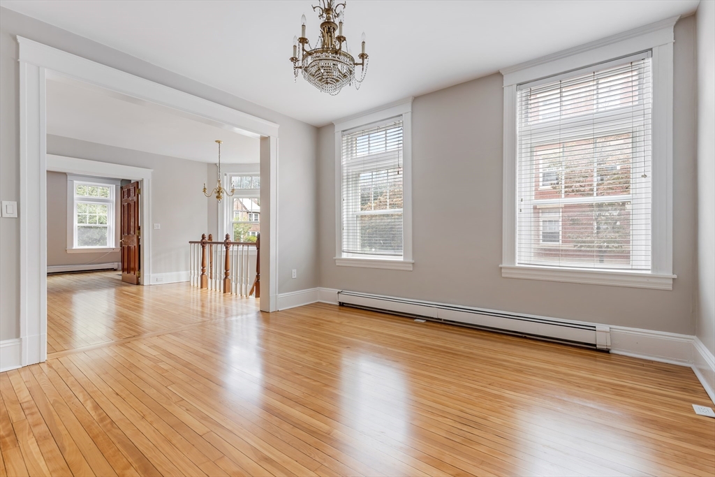 141 Longwood Ave 1