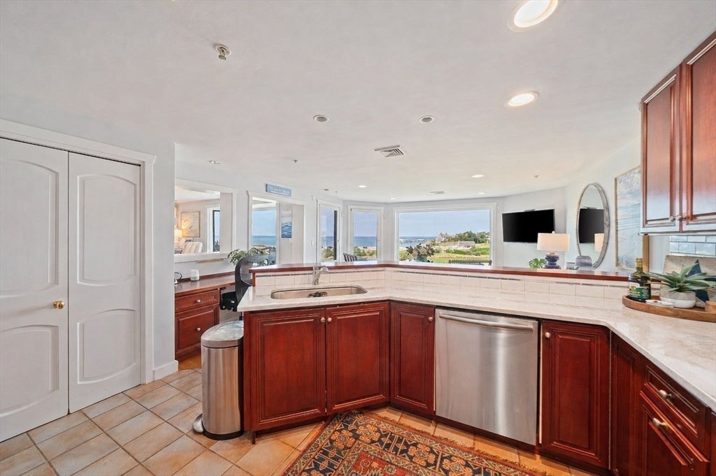 131 Nichols Road 6