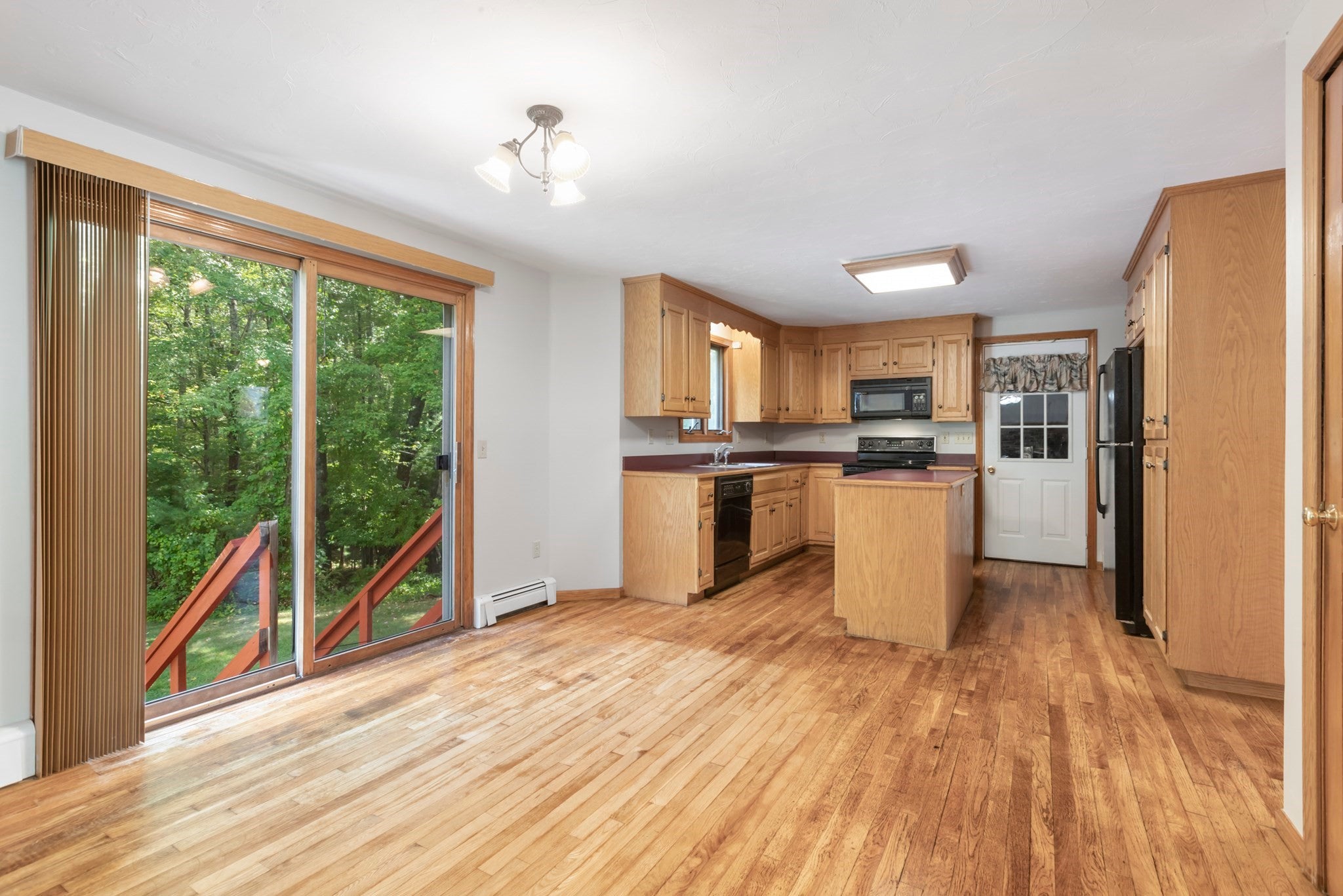 25 Caswell Ct, Douglas, MA, 25 Caswell Ct, Douglas, MA Photo #12