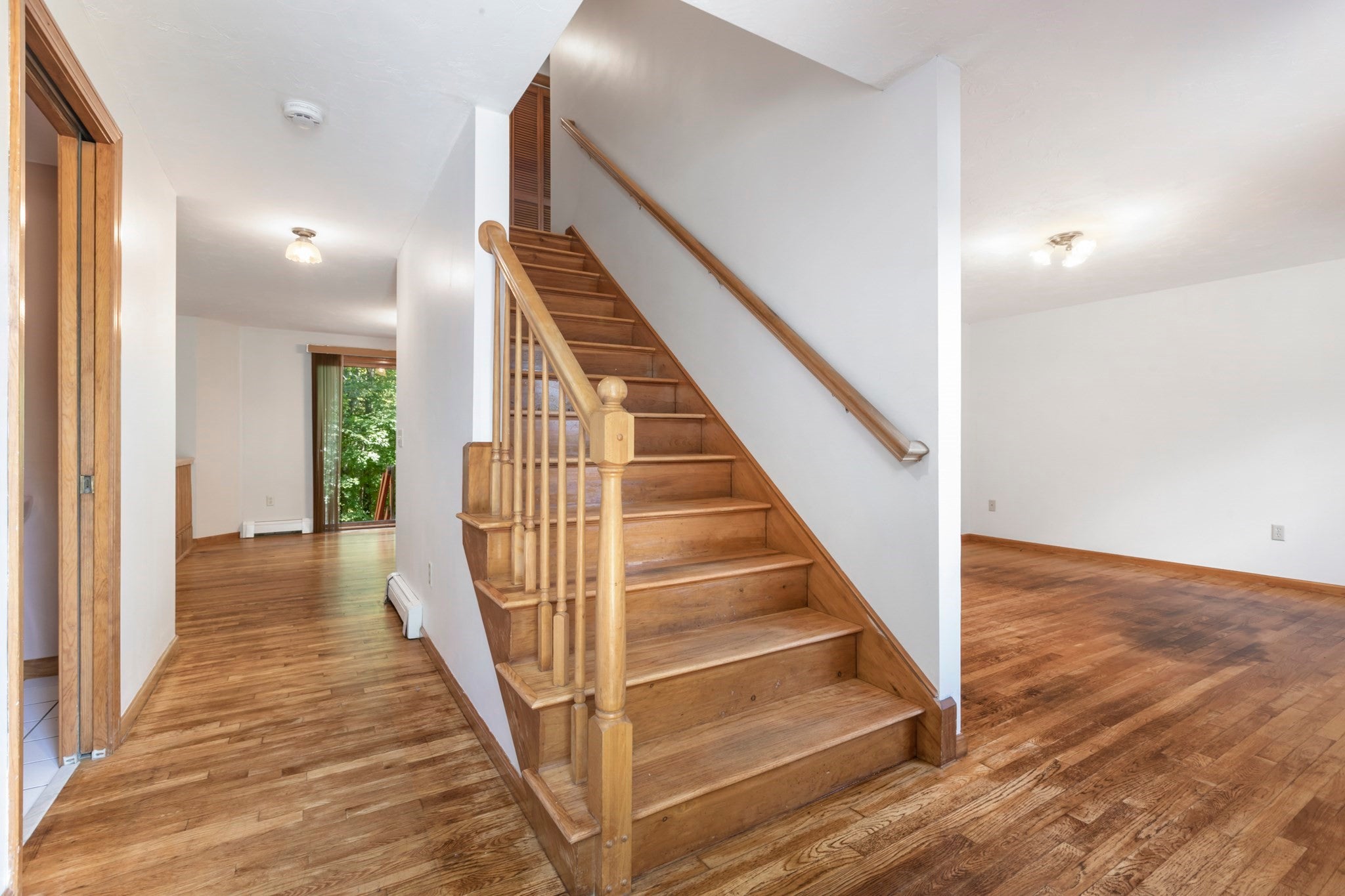 25 Caswell Ct, Douglas, MA, 25 Caswell Ct, Douglas, MA Photo #5