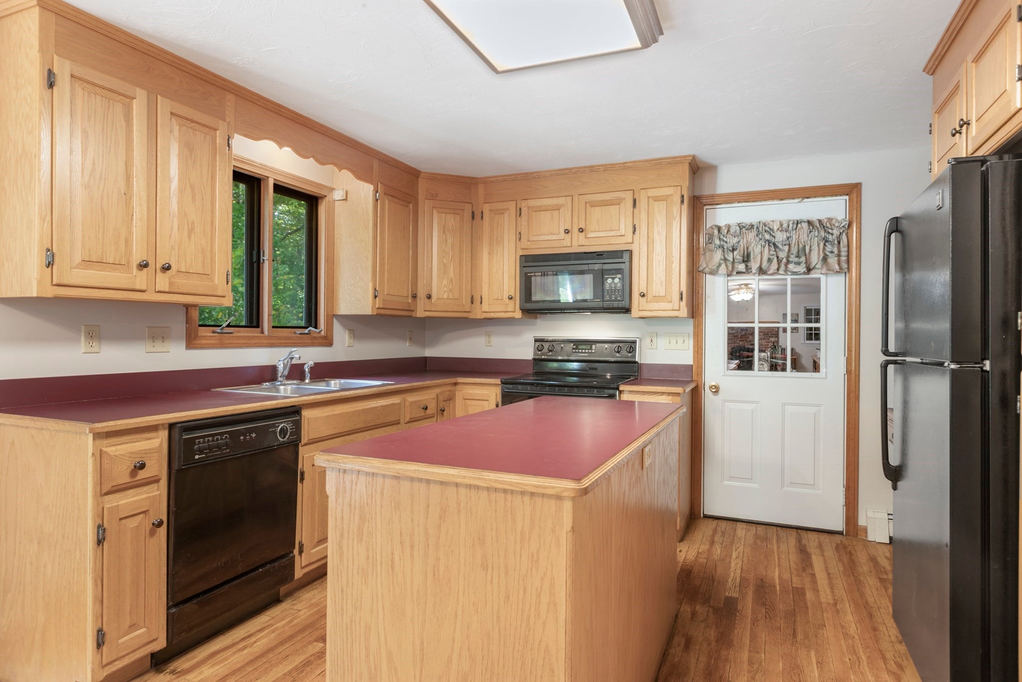 25 Caswell Ct, Douglas, MA, 25 Caswell Ct, Douglas, MA Photo #11