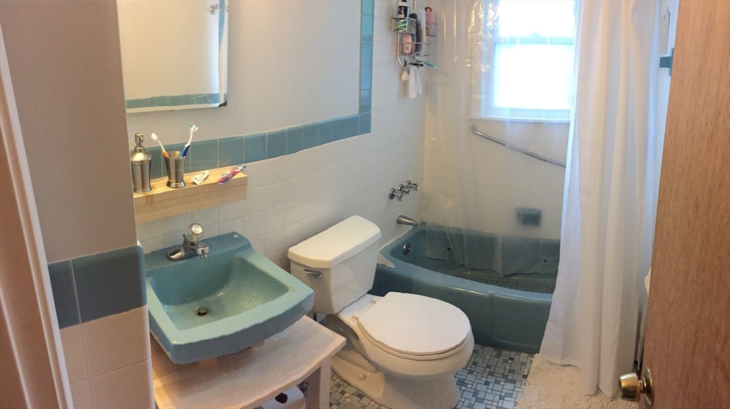 4 Hawthorne Street #2, Watertown, MA, 4 Hawthorne Street #2, Watertown, MA Photo #12