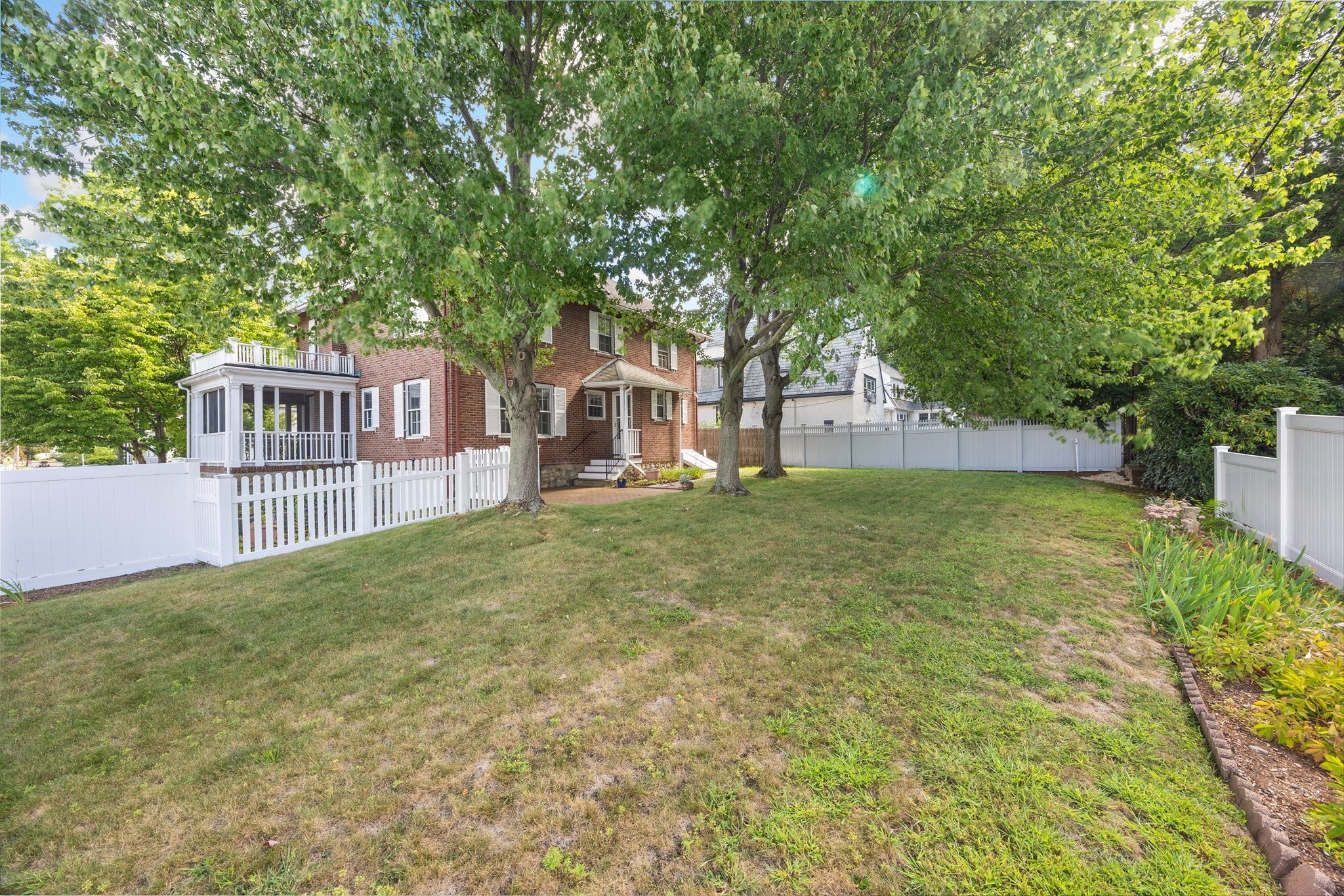 525 Lynn Fells Parkway, Melrose, MA Photo #4