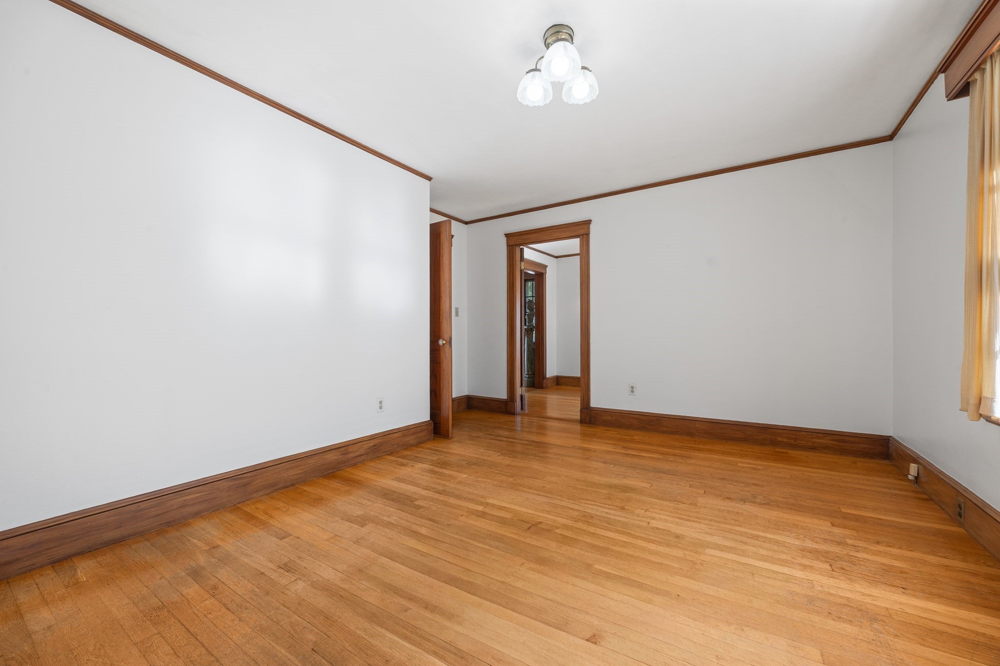 525 Lynn Fells Parkway, Melrose, MA Photo #17