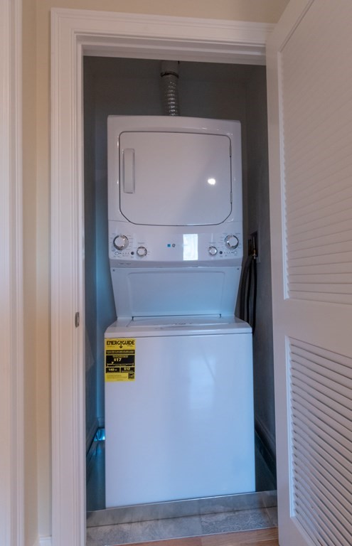 Medfield, Massachusetts 02052, United States, 1 Bedroom Bedrooms, ,1 BathroomBathrooms,Residential,Active,95752