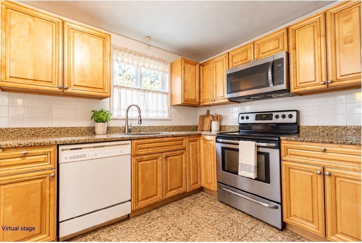 336 Mendon Road, North Attleboro, MA Photo #10