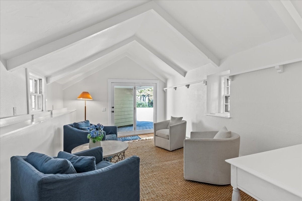 8 Forest Ave, Cohasset, MA Photo #17