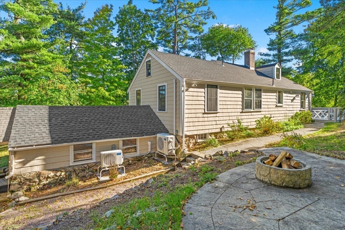 8 Forest Ave, Cohasset, MA Photo #29