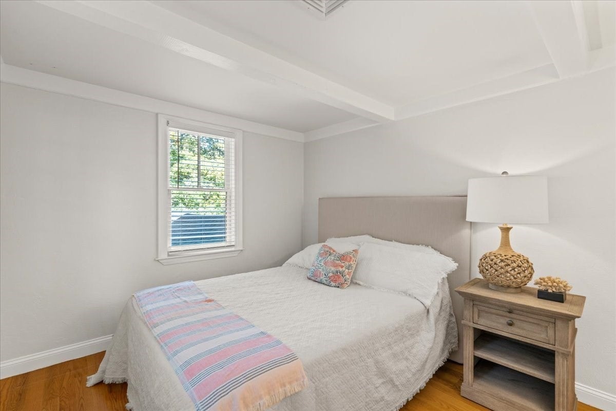 8 Forest Ave, Cohasset, MA Photo #14