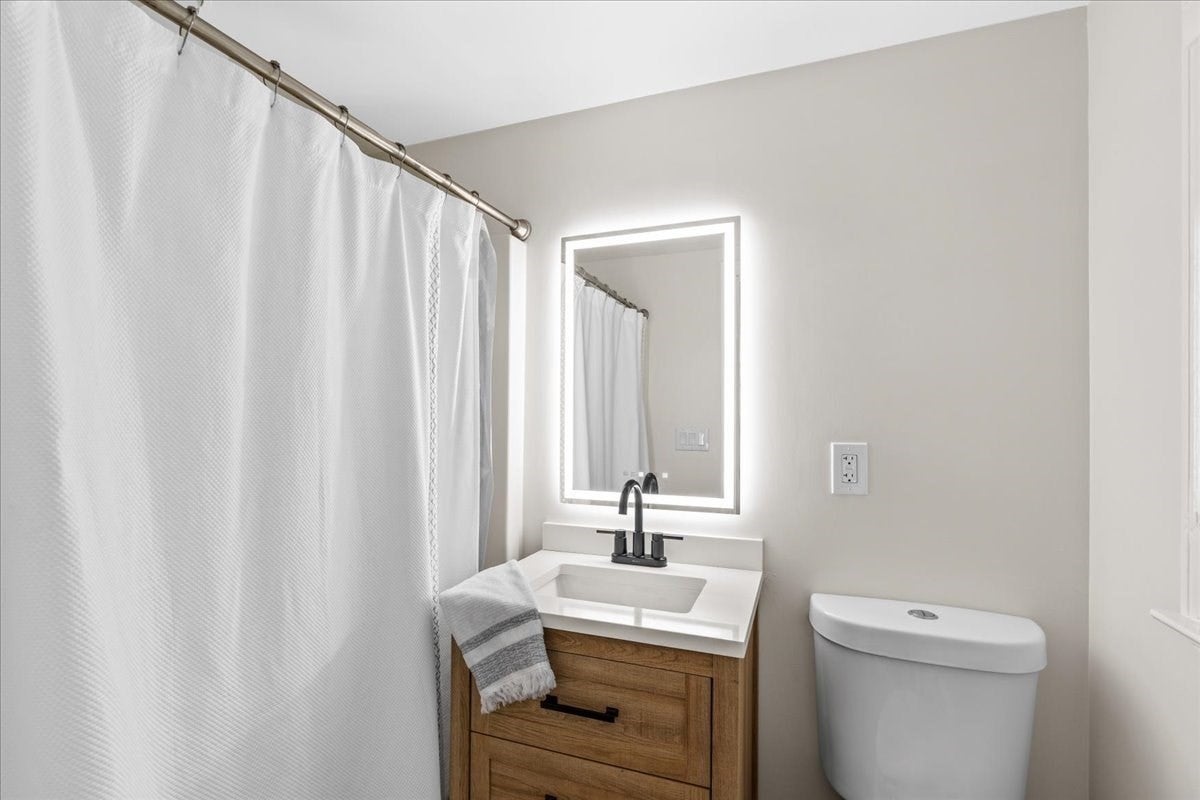 8 Forest Ave, Cohasset, MA Photo #12