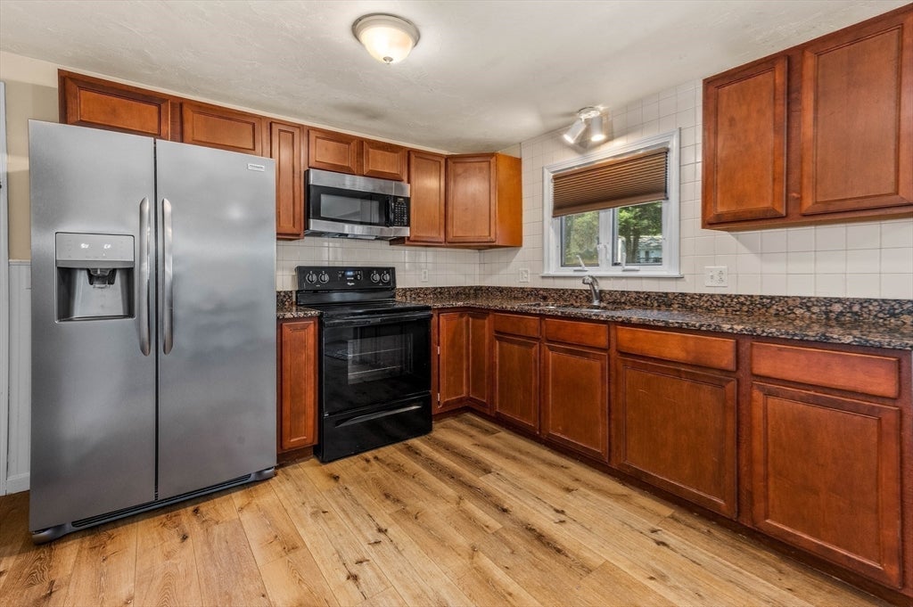 77 Oakcrest Drive, North Attleboro, MA, 77 Oakcrest Drive, North Attleboro, MA Photo #23