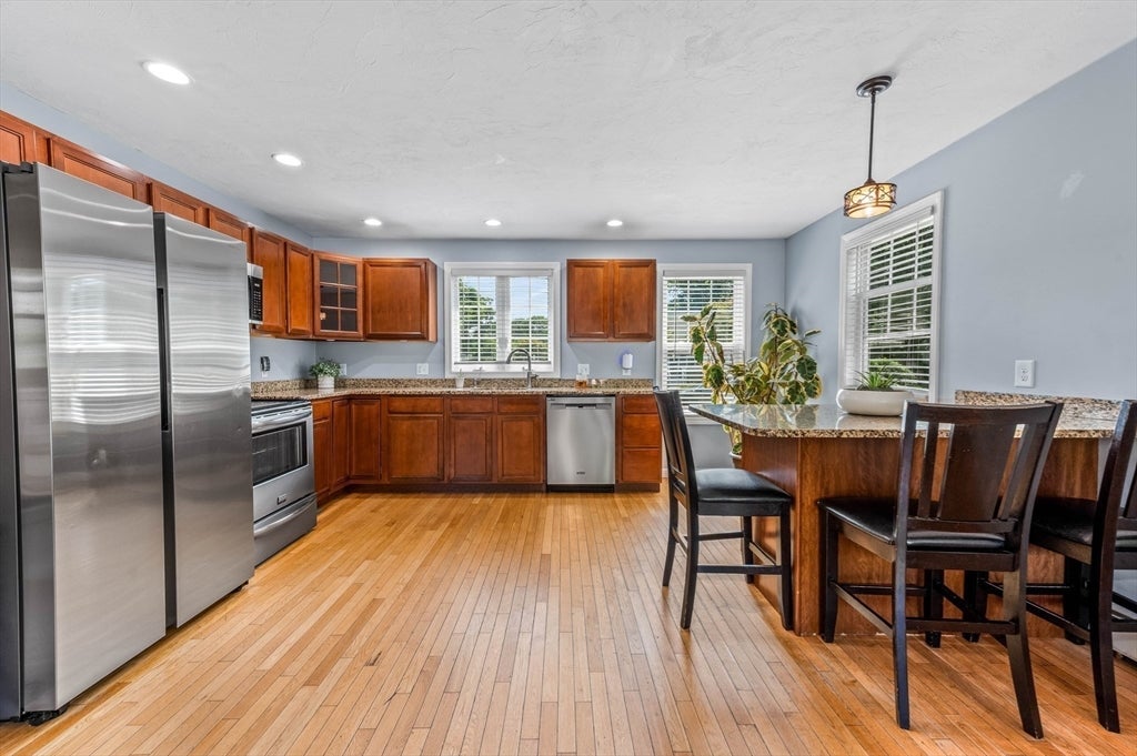 77 Oakcrest Drive, North Attleboro, MA, 77 Oakcrest Drive, North Attleboro, MA Photo #7