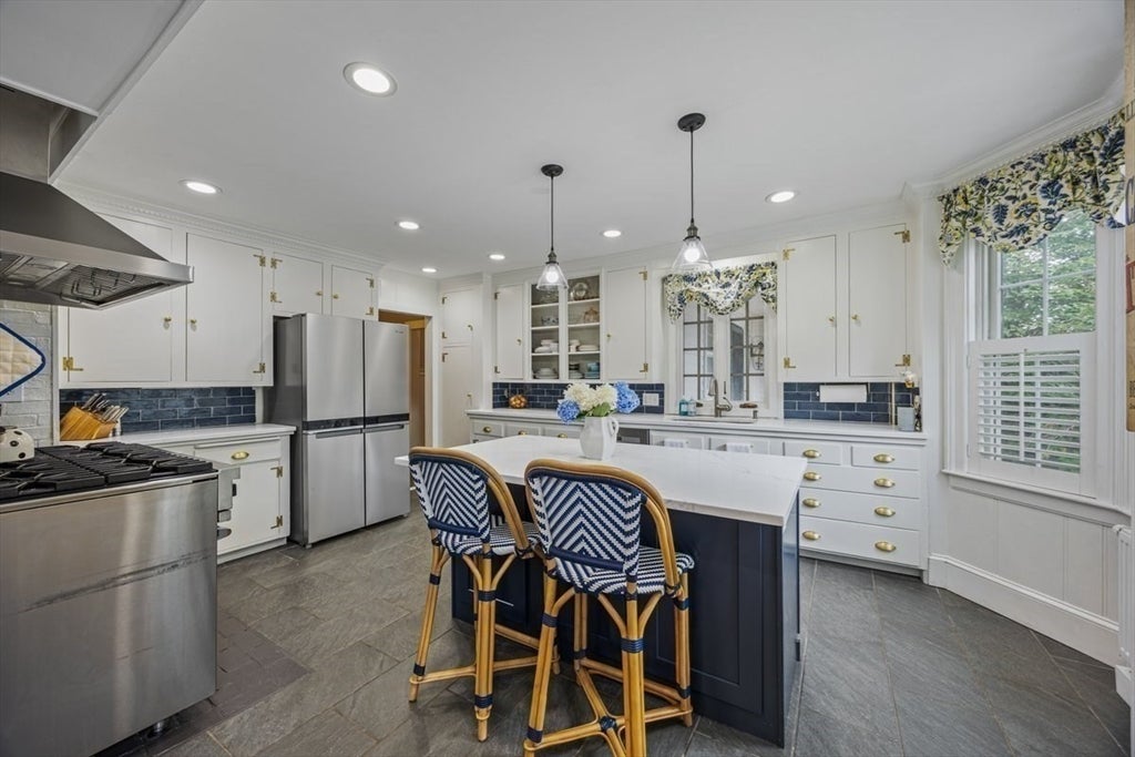 166 Salem Street, North Andover, MA, 166 Salem Street, North Andover, MA Photo #7