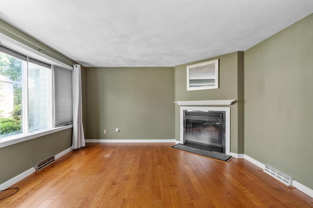 25 Prescott Drive 25