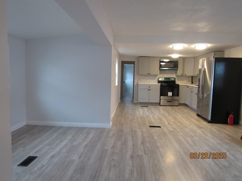 846 Broadway (Route 1) 2