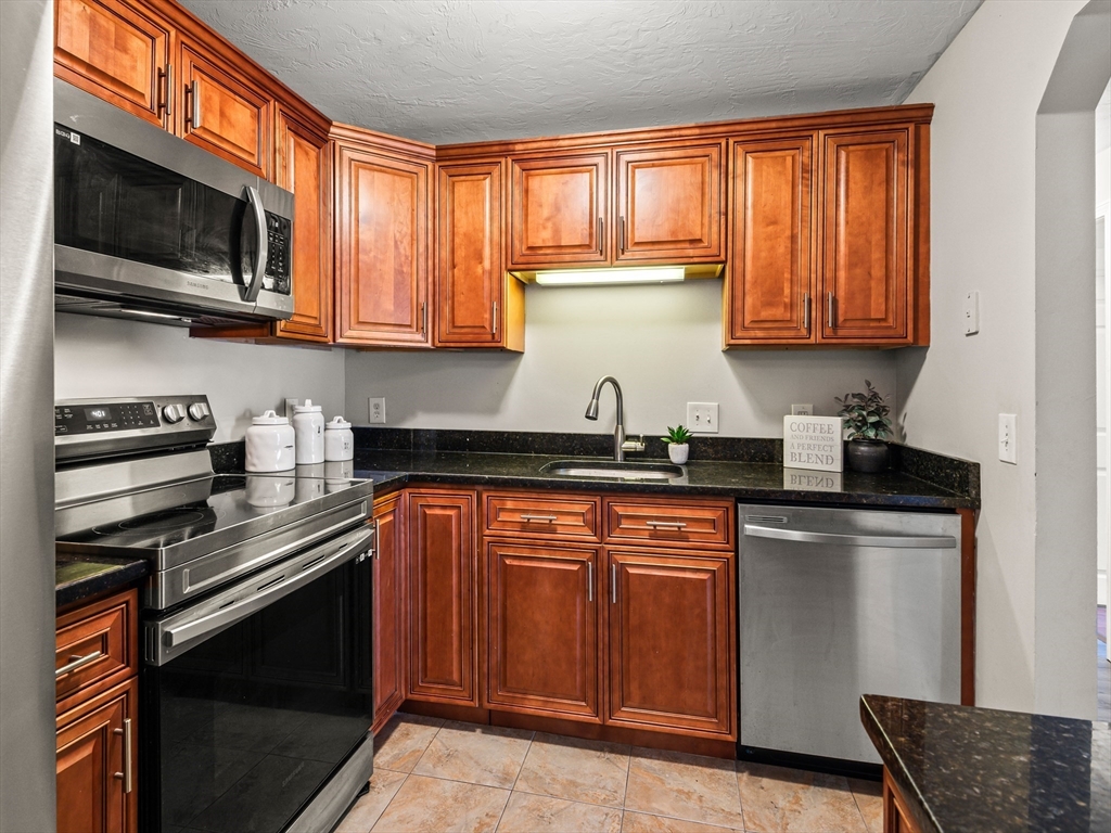 7 Gibbs St 4