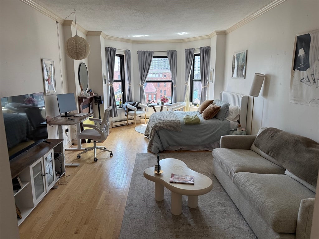 160 Commonwealth Ave #608, Bourne, MA, 160 Commonwealth Ave #608, Bourne, MA Photo #1