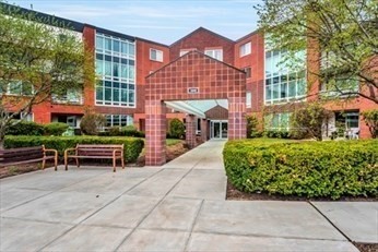 464 Place Lane 464