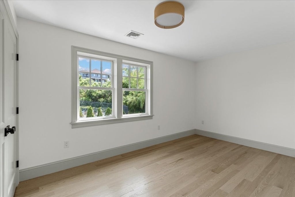 64 Point Allerton AVE, Hull, MA, 64 Point Allerton AVE, Hull, MA Photo #25