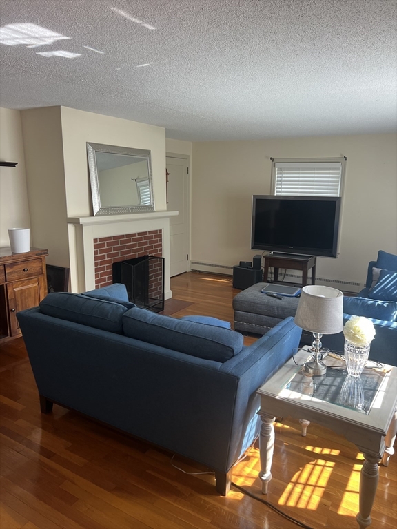109 Eddywood St, Springfield, MA, 109 Eddywood St, Springfield, MA Photo #10