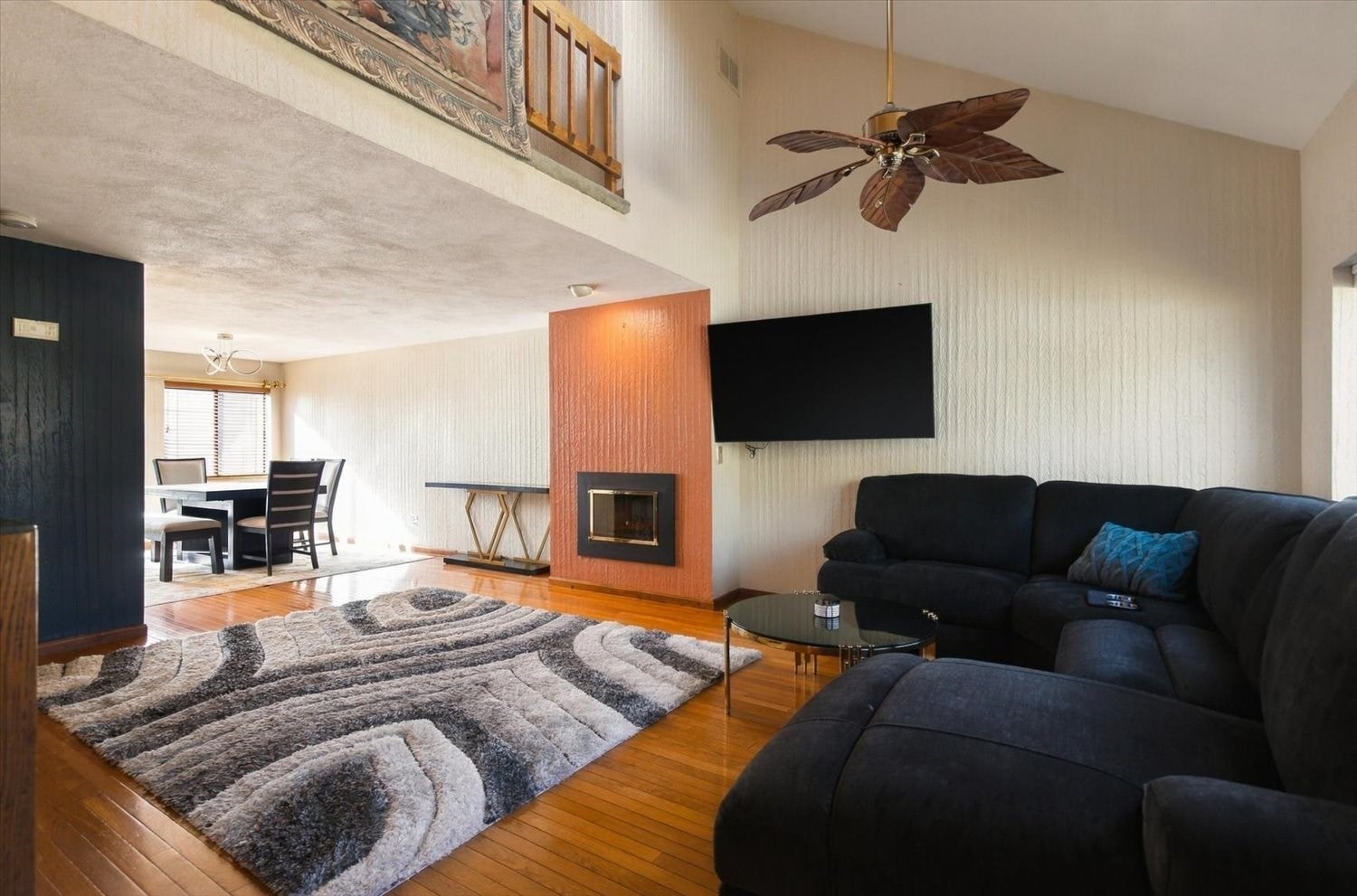 12 Danforth Ct 12