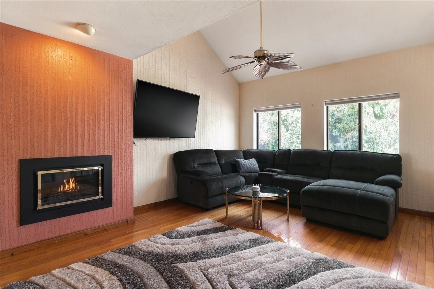 12 Danforth Ct 12