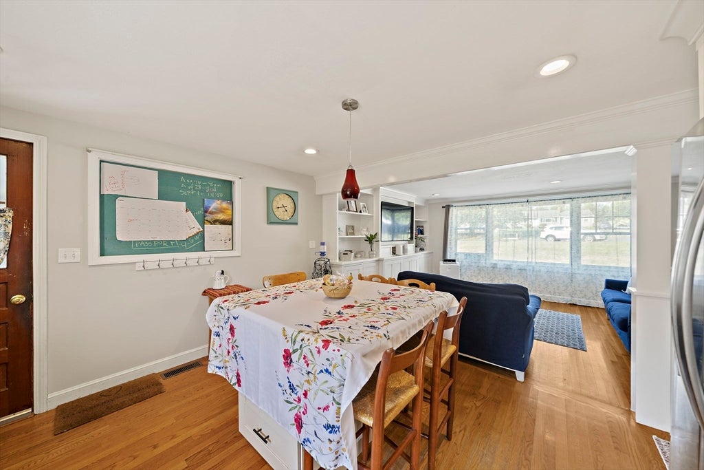 22 Clover Ln, Scituate, MA, 22 Clover Ln, Scituate, MA Photo #7