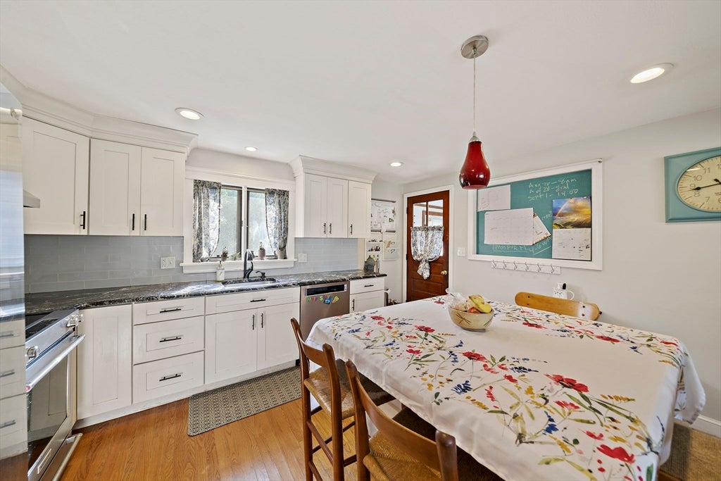 22 Clover Ln, Scituate, MA, 22 Clover Ln, Scituate, MA Photo #6