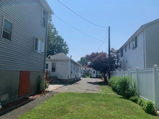 15R Argyle St.