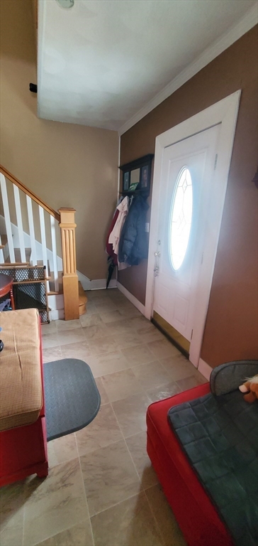 32 Clarendon Ave