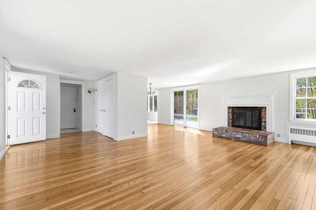 11 Duncan Dr, Norwell, MA Photo #2