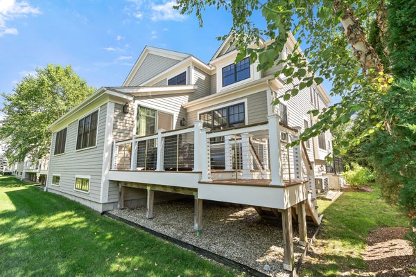 32 LILLIAN WAY APT 32, WAYLAND, MA 01778 - Image 7e86e5bc7e4846cd48372a5def7fd3b4/899949869