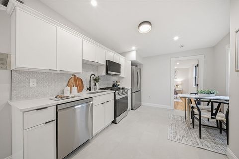 250 W Fifth St 3 Boston MA 02127