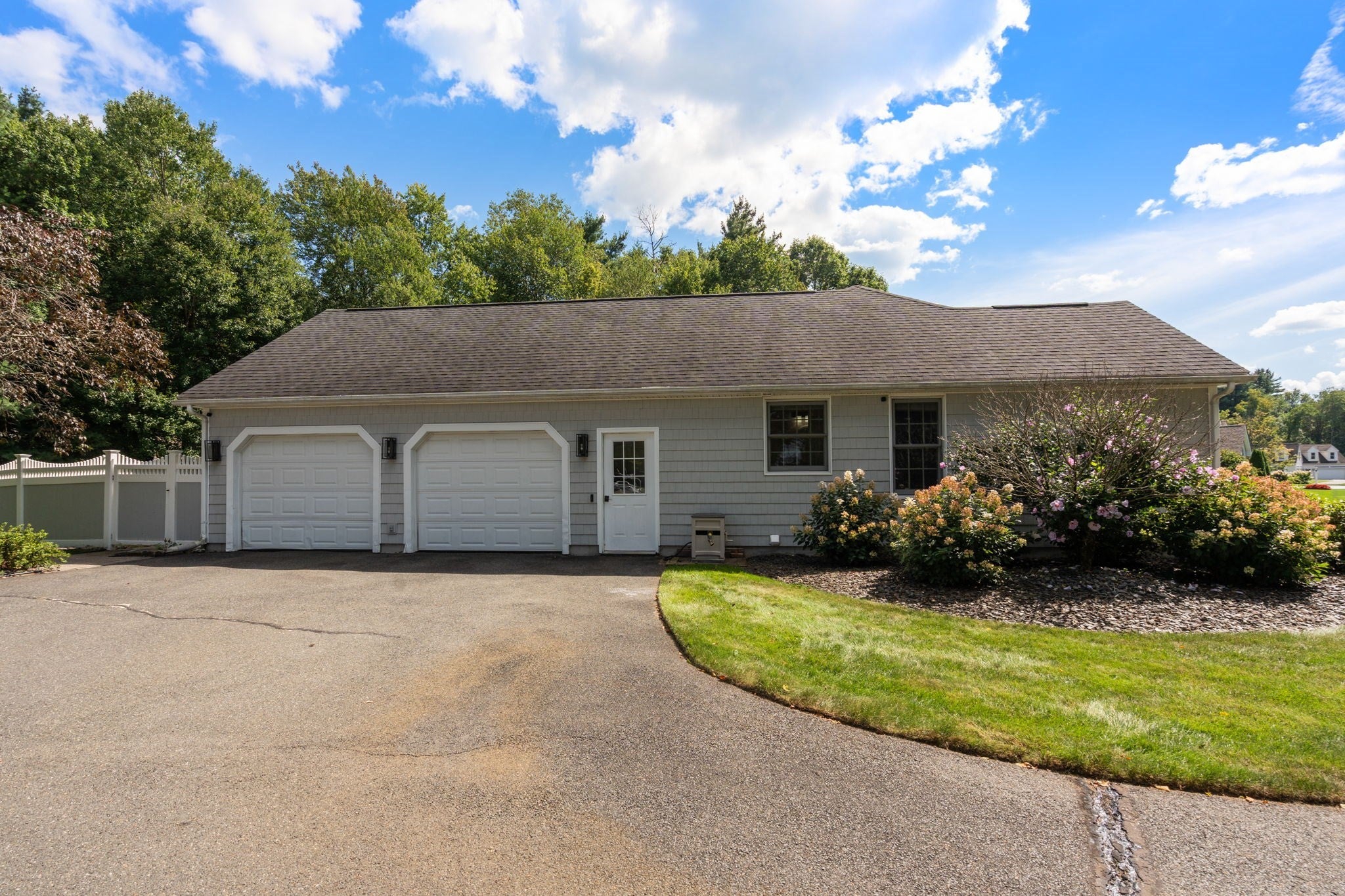 6 Perennial Ln, Hampden, MA, 6 Perennial Ln, Hampden, MA Photo #2