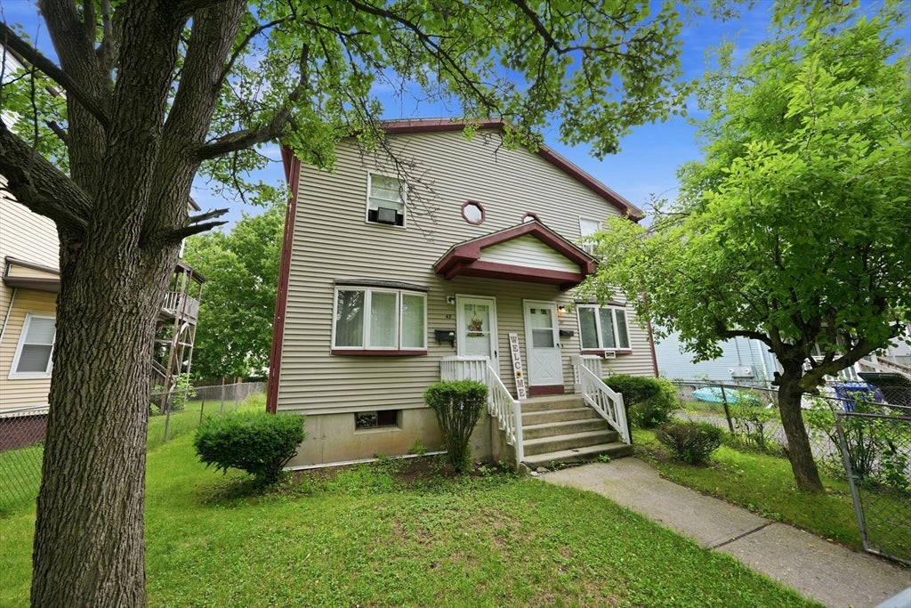 41-43 Lansing Pl, Springfield, MA, 41-43 Lansing Pl, Springfield, MA Photo #2