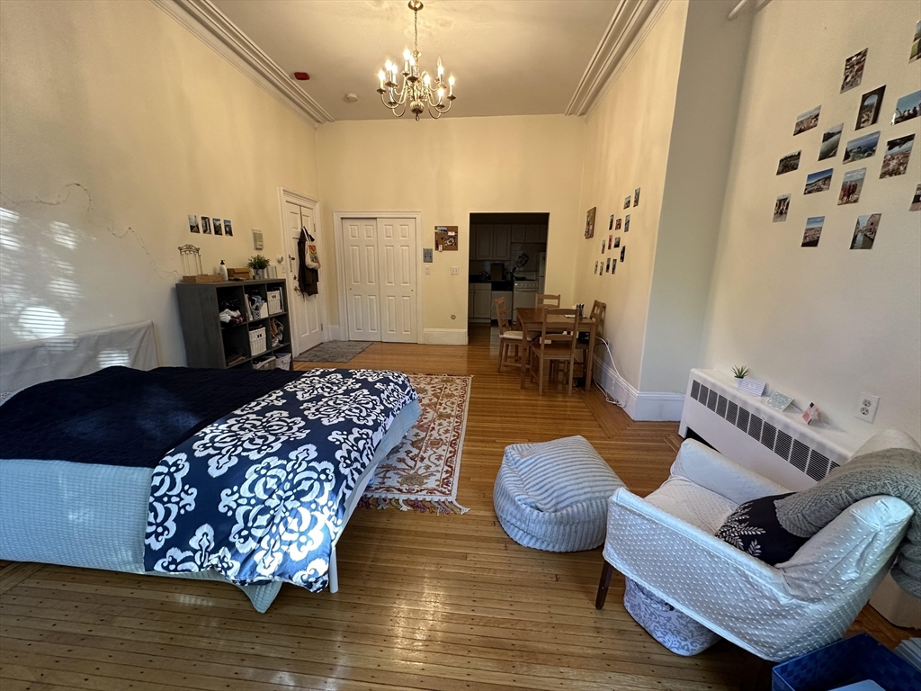 300 Marlborough Street 3