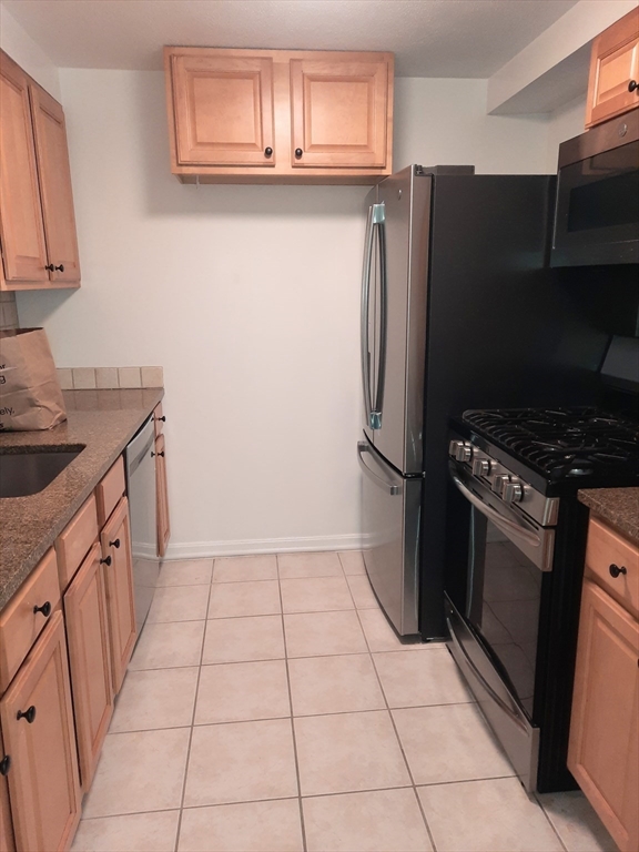 56 Townsend St. B 13