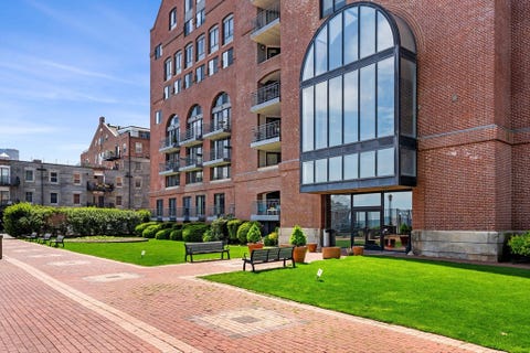 Photo of 357 Commercial St #412, Boston, MA 02109 (MLS # 73555937)