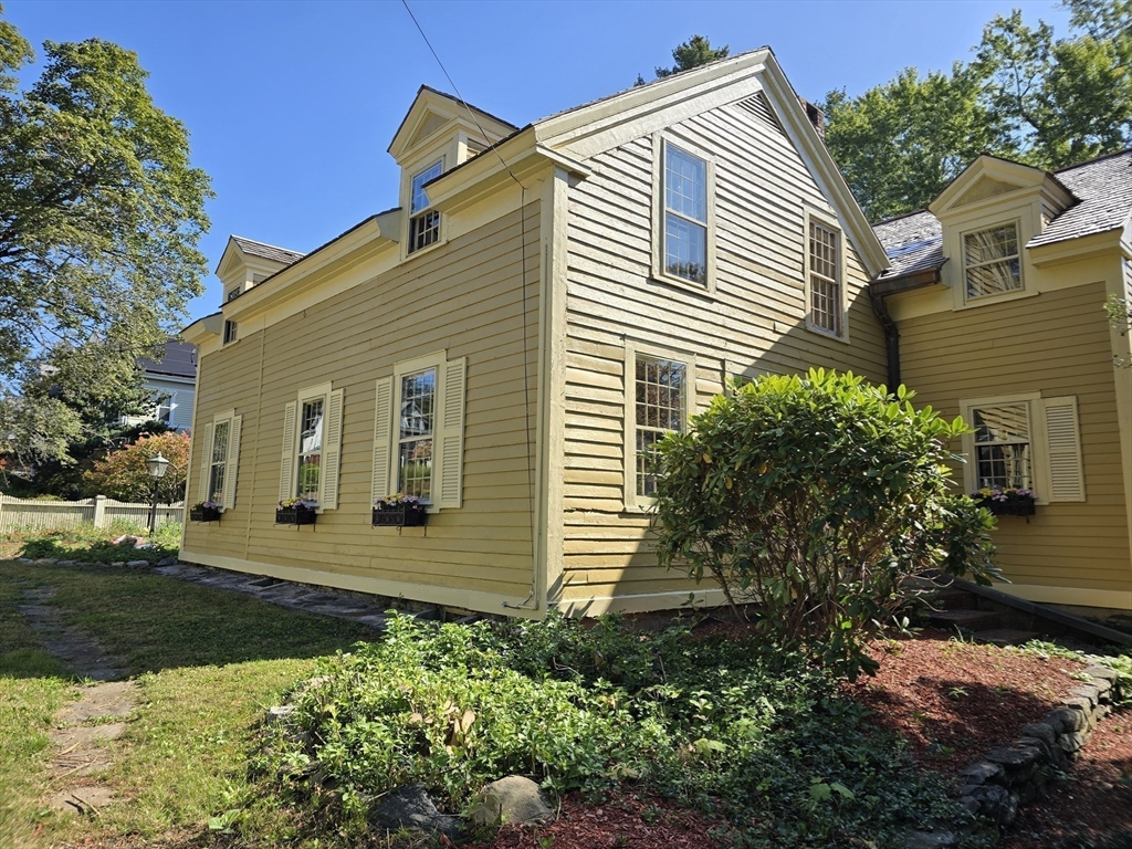 105 Church St